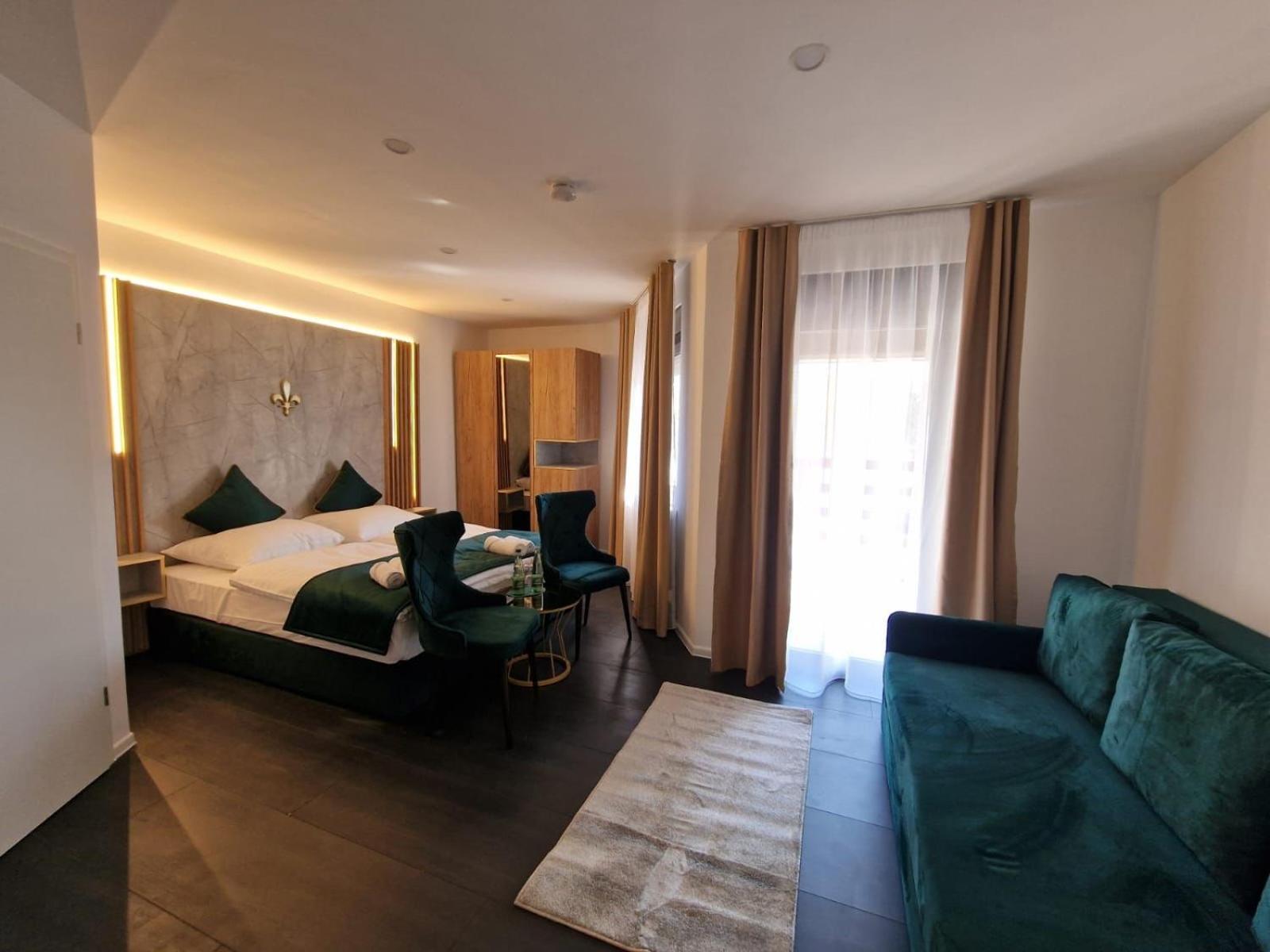 באד רודאך Lilium Resort Hotel & Restaurant מראה חיצוני תמונה